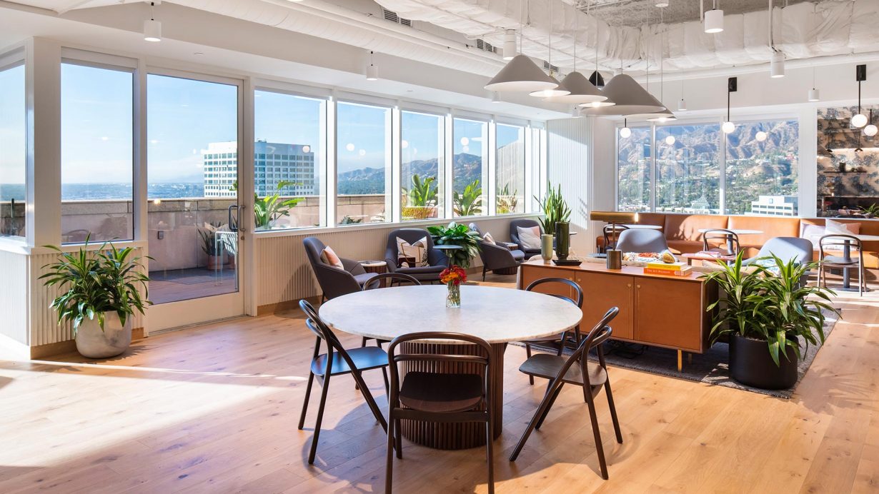 Los Angeles Coworking & Private Office Space | Industrious ...