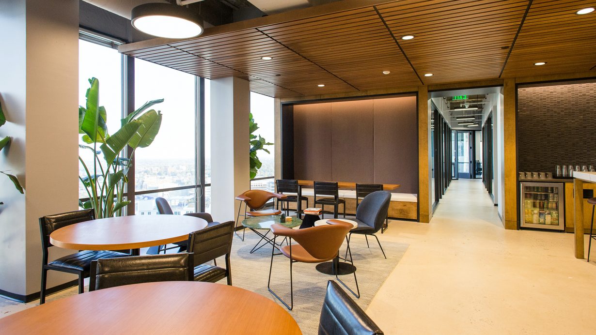 Common areas provide convenient spaces for a quick meeting or lunch break.