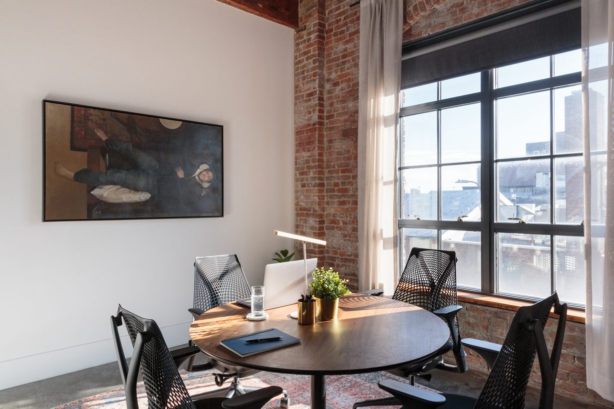 Large windows ensure that each office is airy and has plenty of natural light.