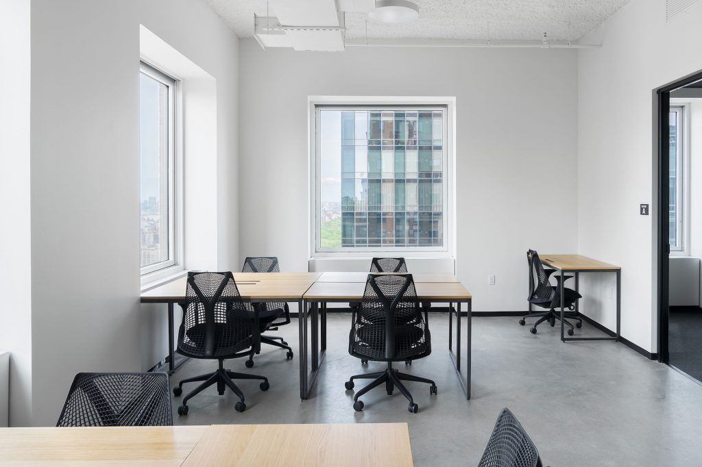Natural light fills the offices, suites, and meeting rooms of Industrious Carnegie Hall Tower.