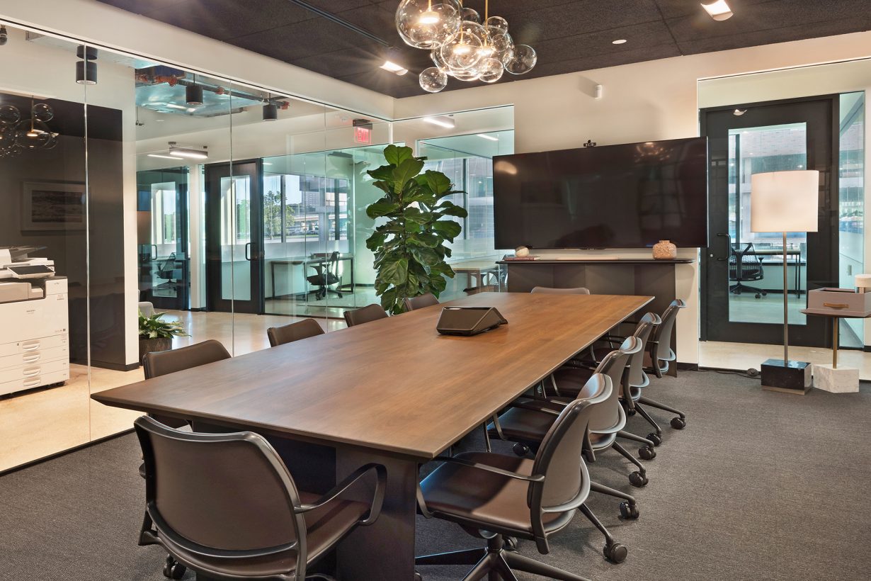 A conference room that makes it easy to connect with your in-person and remote colleagues.