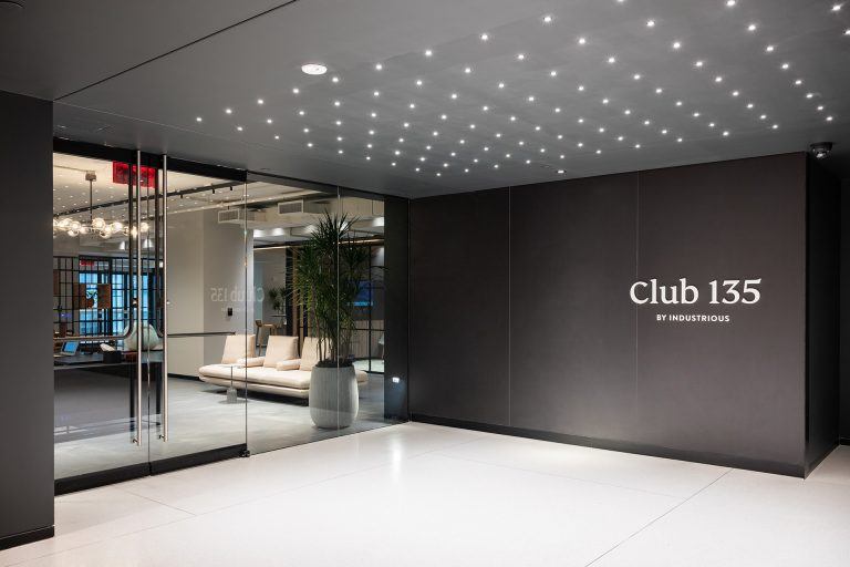 NYC-Club135-Entrance
